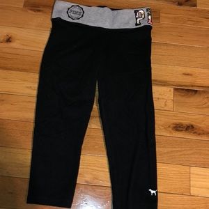 Black VS yoga pants!